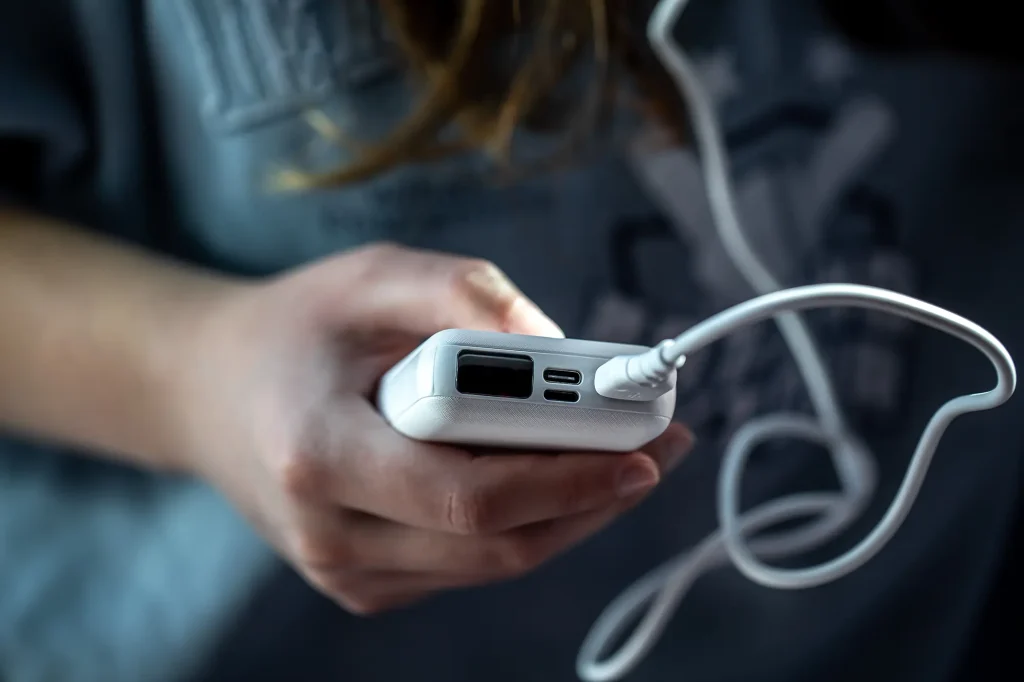 close-up-white-power-bank